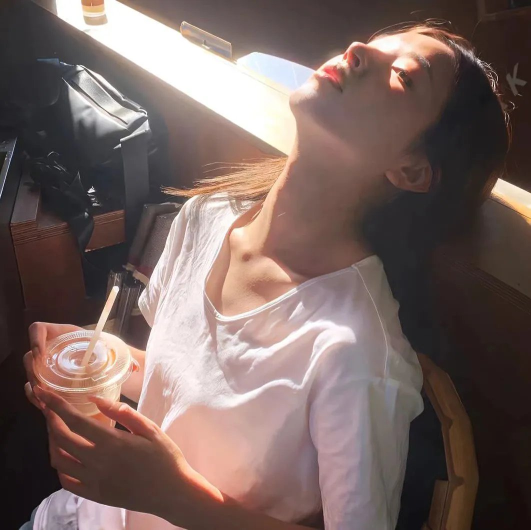 我们的队伍向太阳